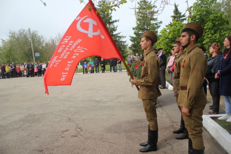 9 мая, в День Победы, в Фёдоровском районе состоялся торжественный митинг..